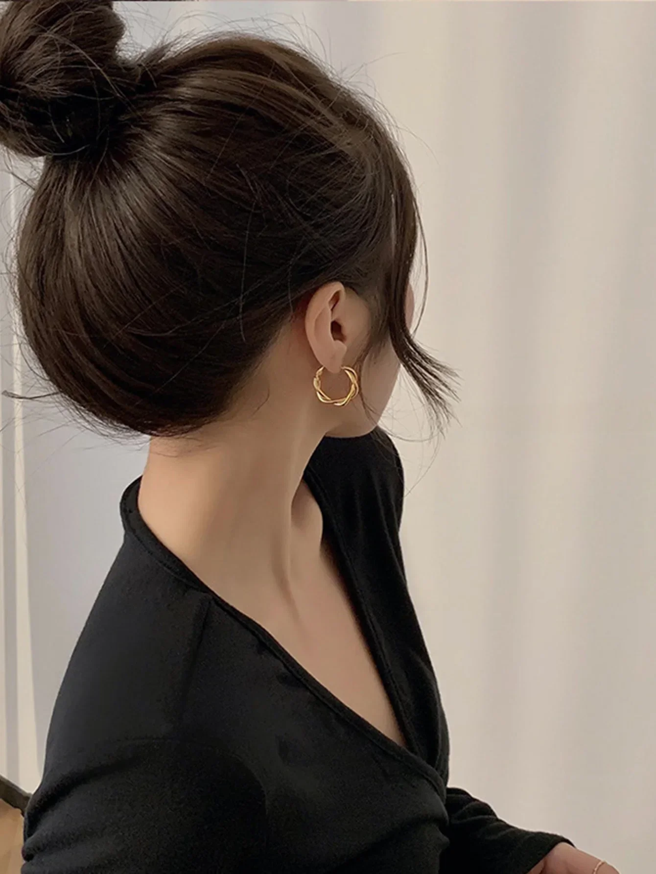 2 pieces of women's European and American creative double loop wrapped earrings, outdoor carnival, party, holiday dressing gifts - Image 3